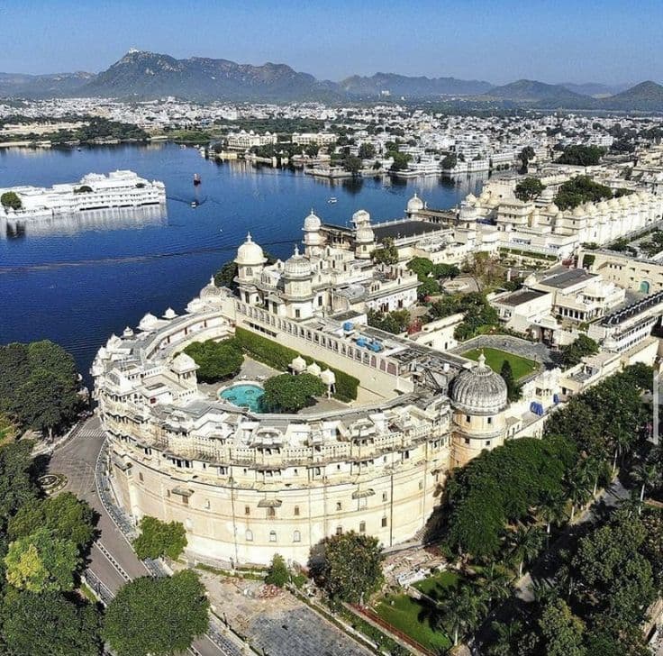 Udaipur Sightseeing Tour